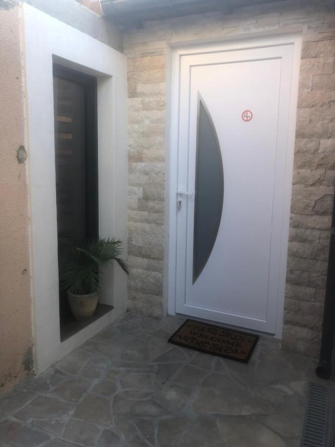 Artin Marselha Exterior foto